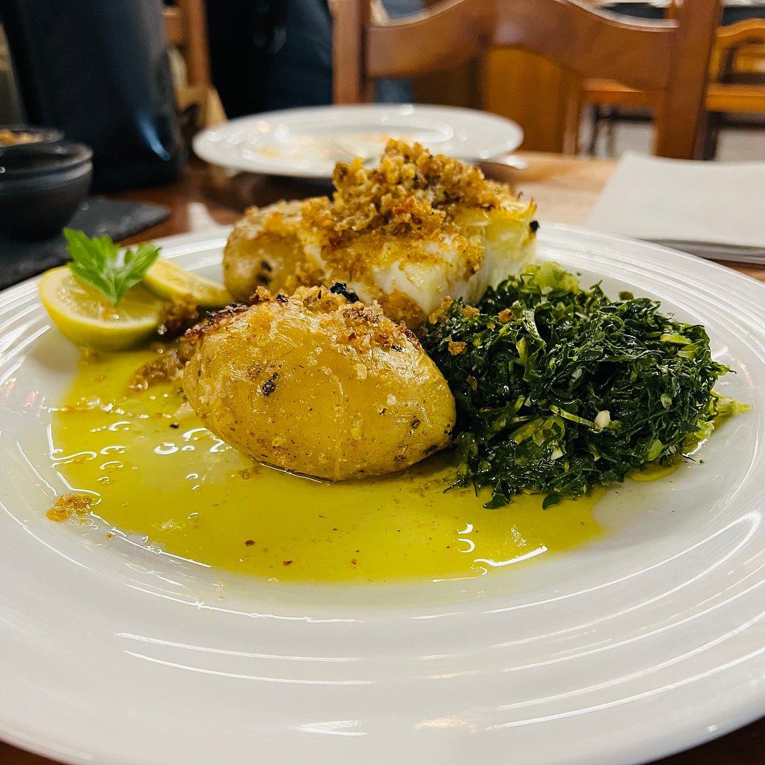 Pilihan Hidangan Restoran untuk Makan Santai di Waktu Luang
